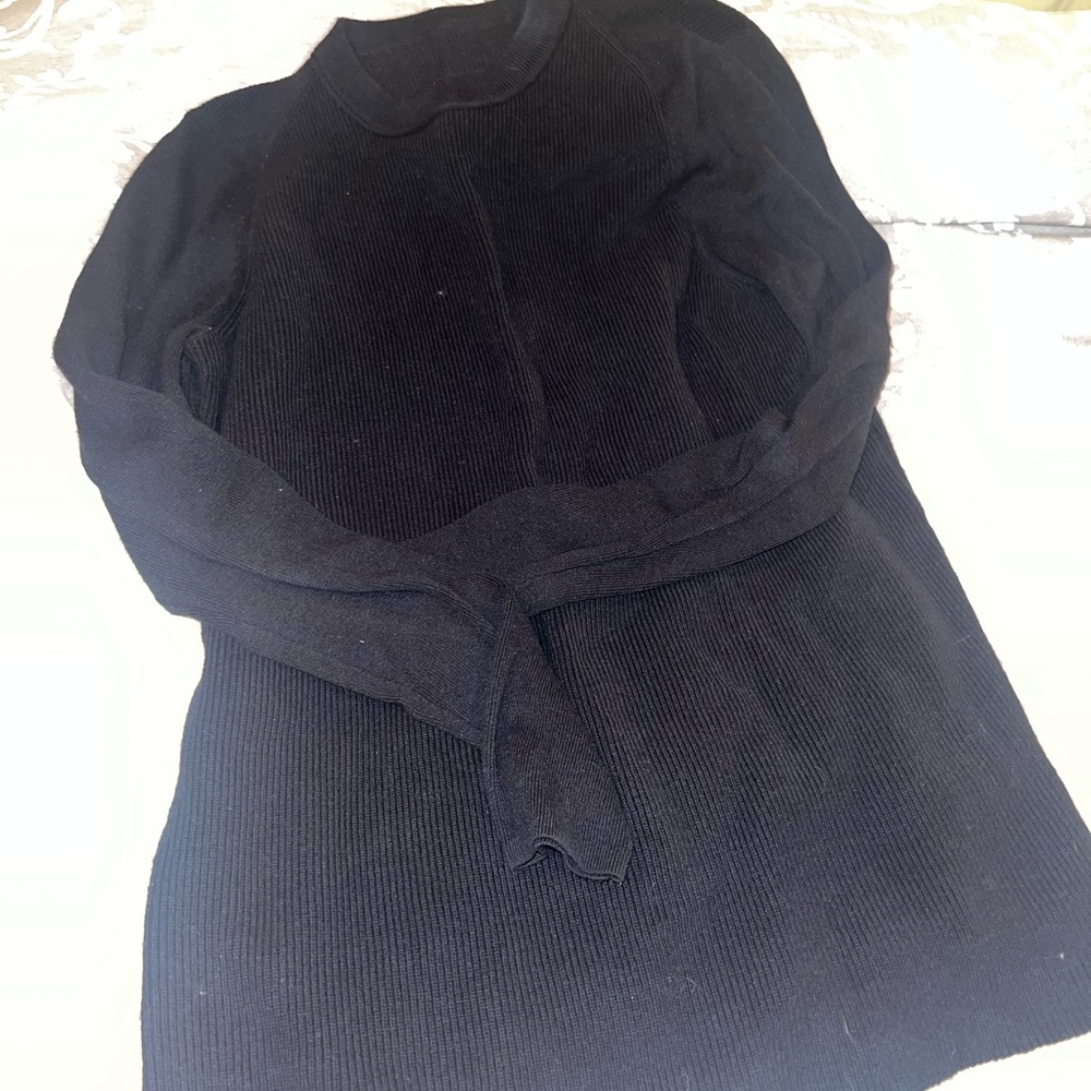 lululemon athletica Classic Black Sweater